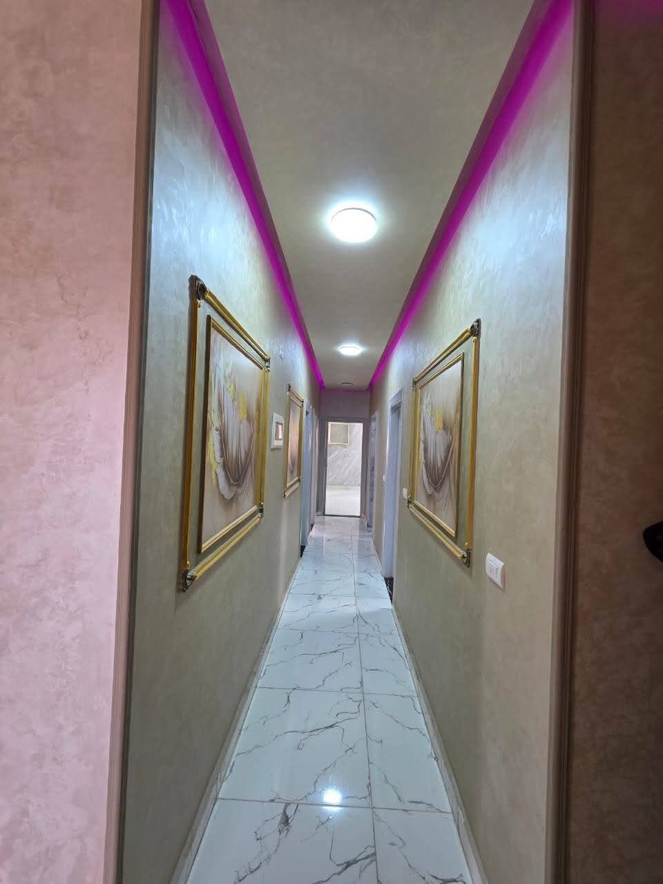 بيت للبيع  بالحي اليوناني مجاورة 81 مساحه 530م