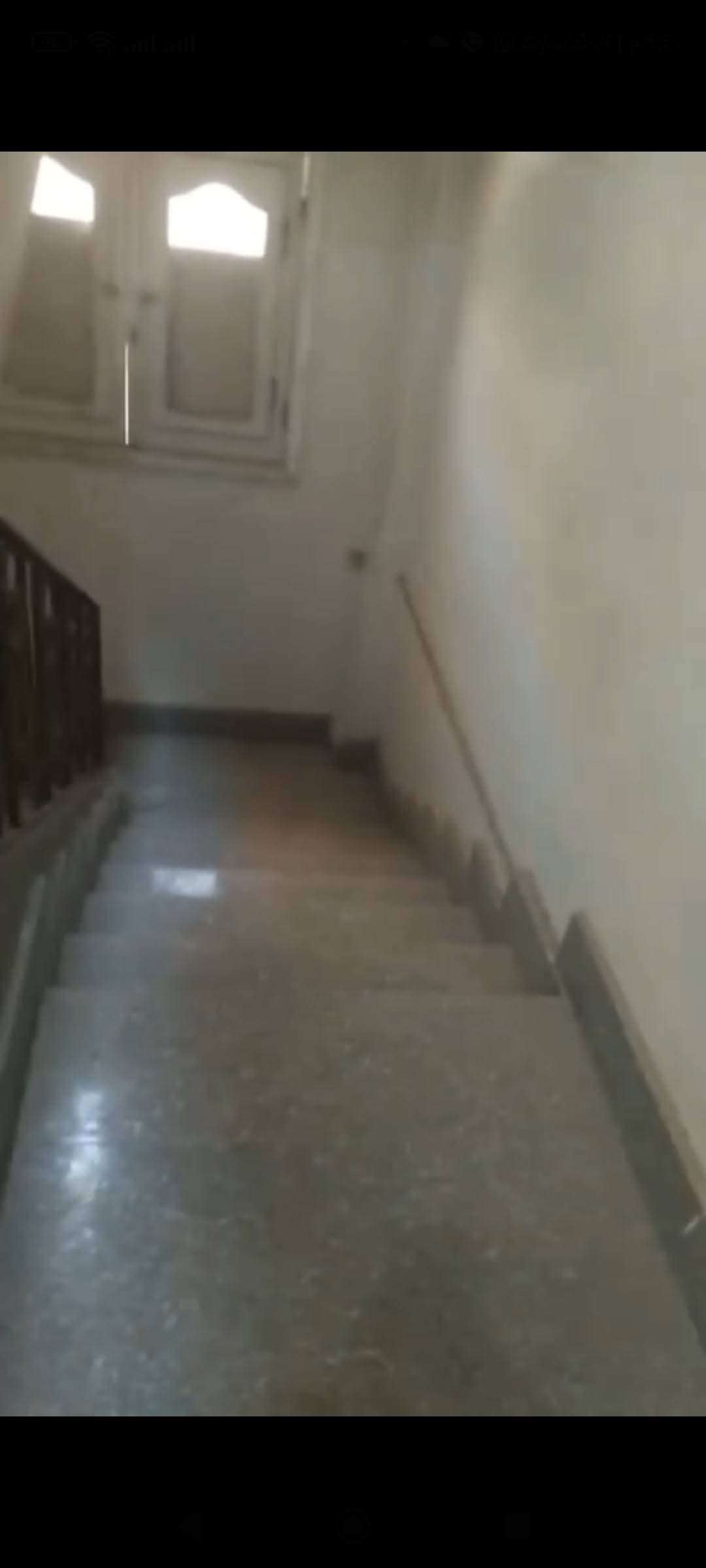 للبيع الحى العاشر  منزل مساحه  75م دورين تشطيب هايلوكس والثالث علي الطوب الاحمر