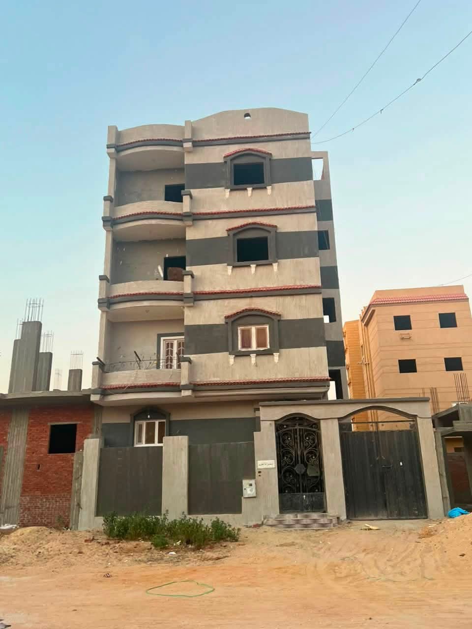 بيت 209 للبيع من المالك مباشرة بسعر كويس جدا لسرعة البيع