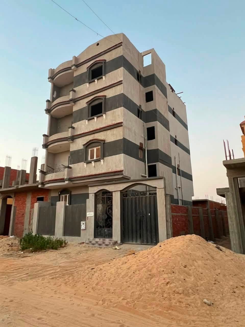 بيت 209 للبيع من المالك مباشرة بسعر كويس جدا لسرعة البيع