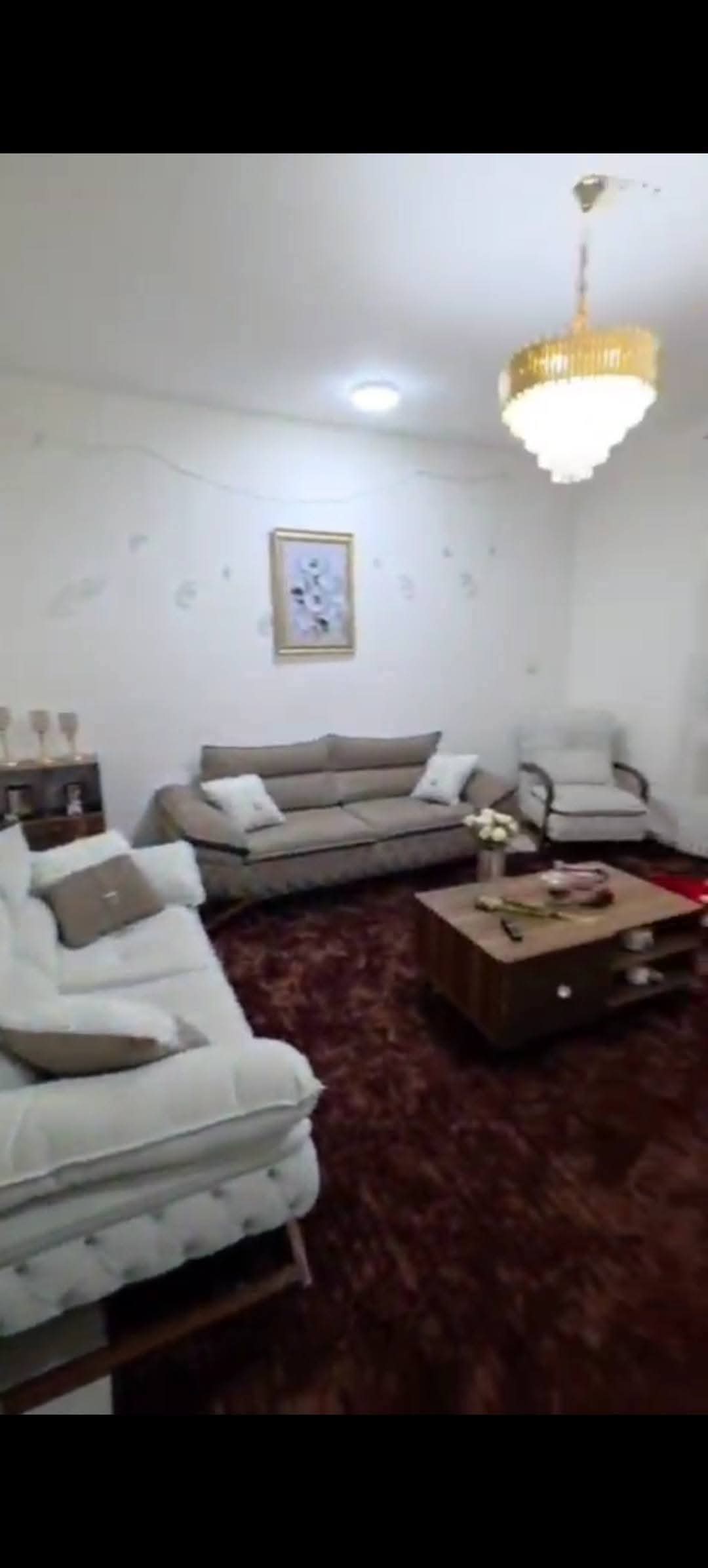 للبيع شقة مميزة مجاوره20 مساحه 185م تشطيب سوبر لوكس